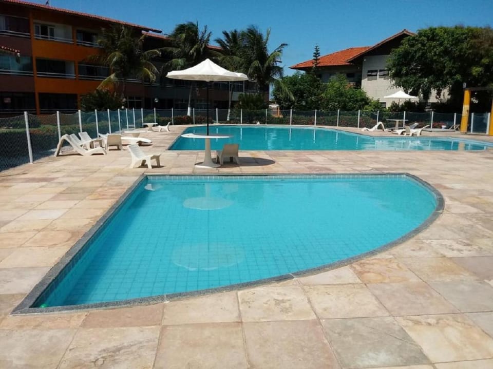 Property building, Day, Pool view, Swimming pool