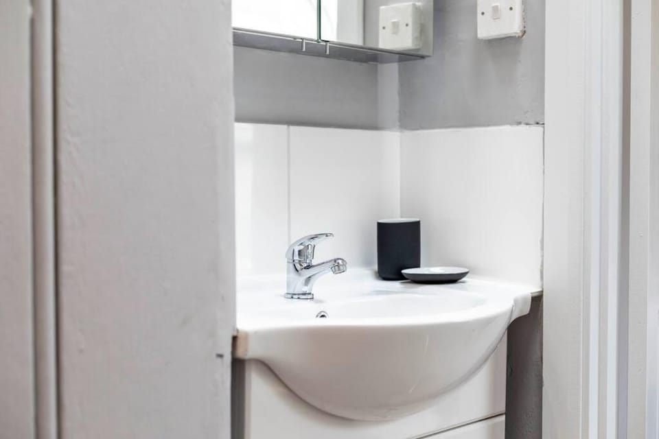 2 Bedroom Flat in Notting Hill Apartment in City of Westminster