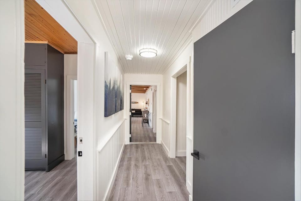 Center Suites Apartment in Douglas