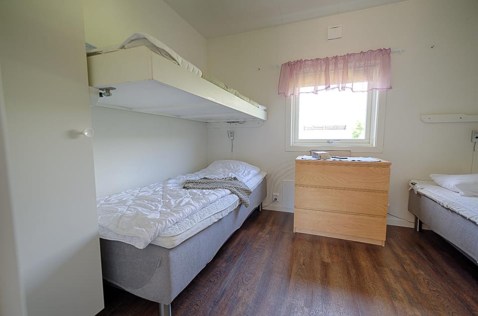 Bed, Bedroom, bunk bed
