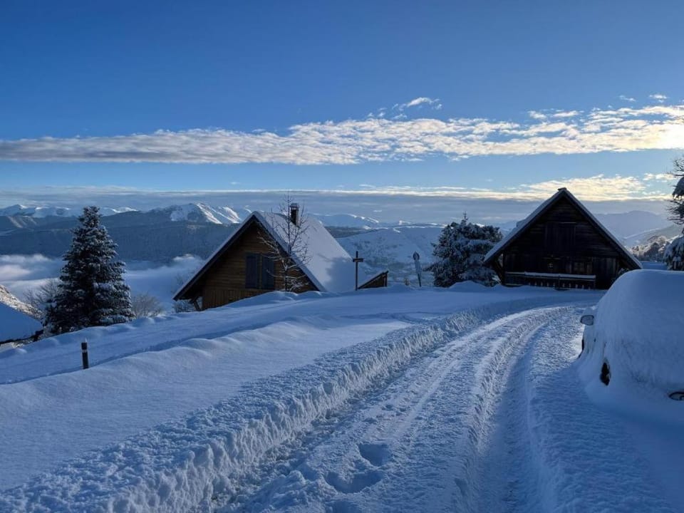 Chalet 6-8 pers St Lary Alt1700m -100mdespistes classé 4 étoiles Chalet in Saint-Lary-Soulan