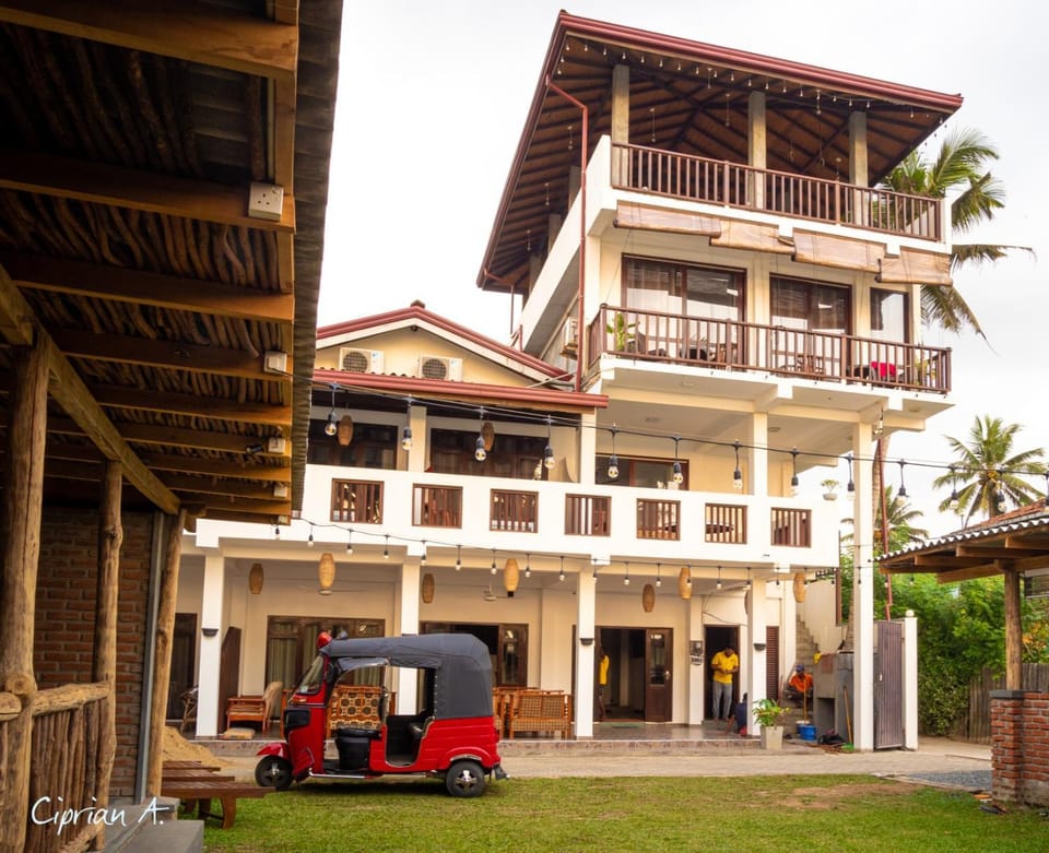 Property building, Day