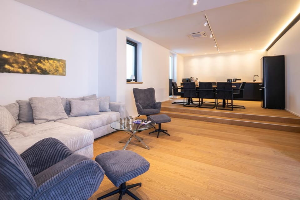 Living room, Dining area, kitchen