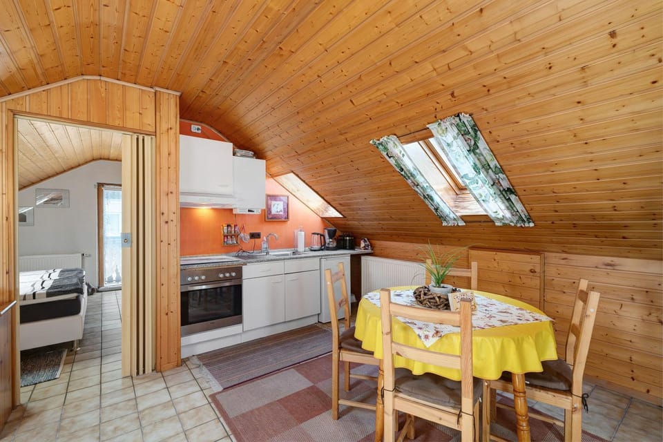 Property building, Kitchen or kitchenette, Living room