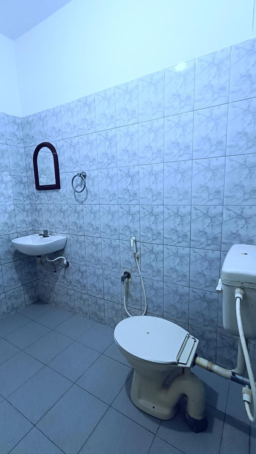 Toilet, Bathroom