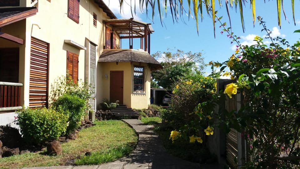 La Maison Soleil Bed and Breakfast in Flacq District, Mauritius