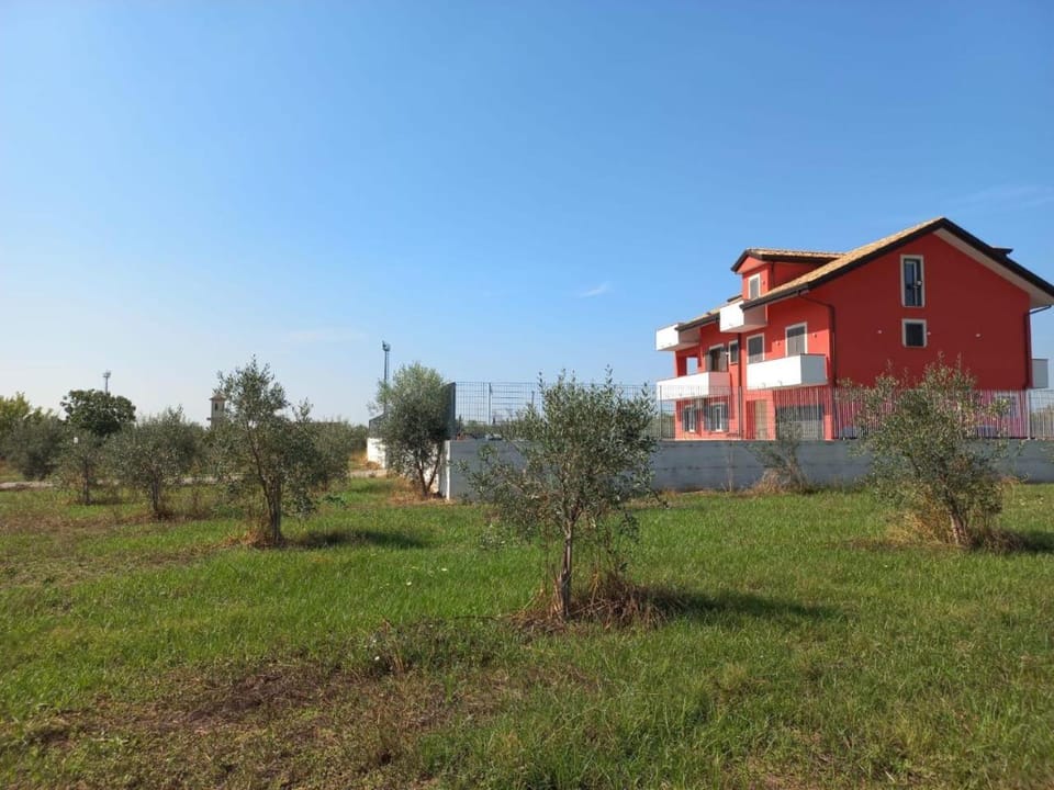 Property building, Natural landscape, Garden, Garden view