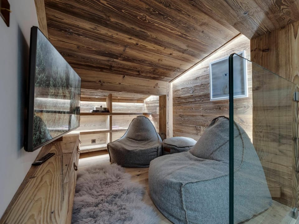 Chalet skis aux pieds avec piscine et sauna à Val-d'Isère - FR-1-567-126 Chalet in Val dIsere