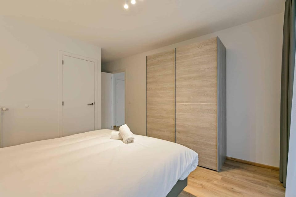 Two Bedroom Apartment with Amazing View in Center Apartment in Brussels