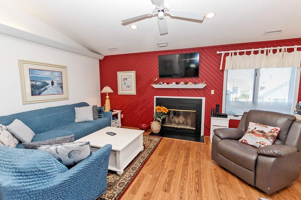 Oceanside, Hot Tub, Close to Ocean, 626, Casa Del Mar House in Corolla