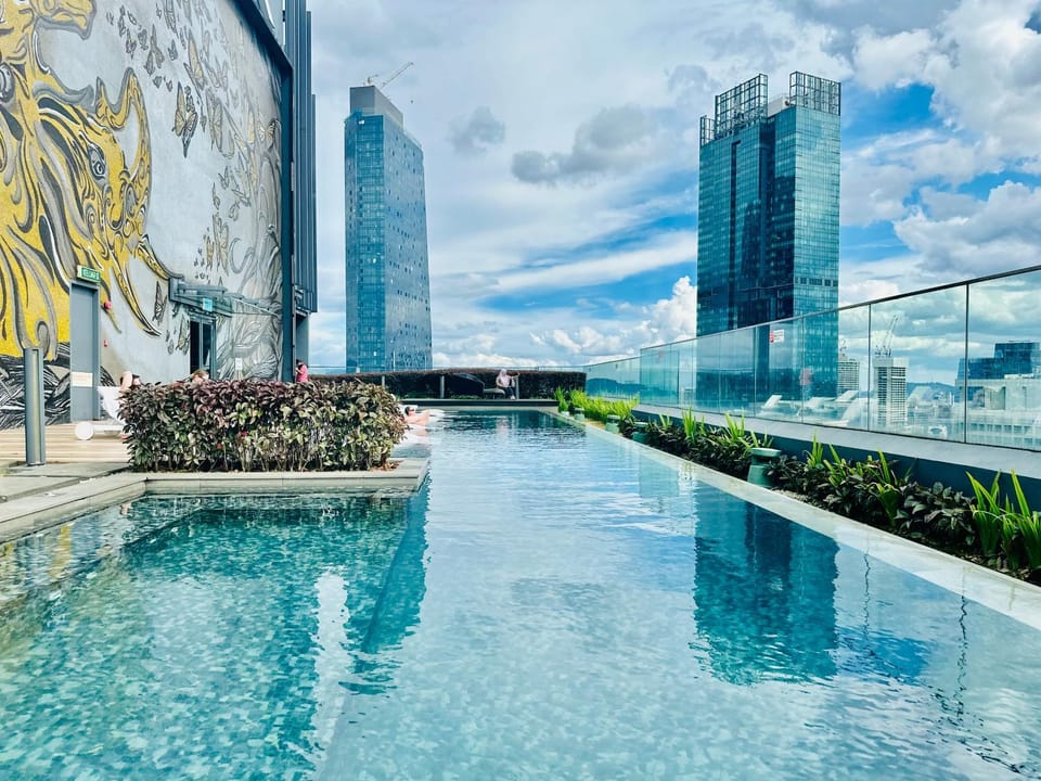 Property building, Day, City view, Pool view, Swimming pool