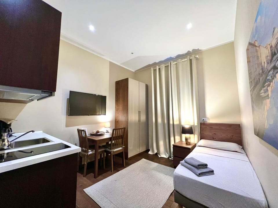 Bed, TV and multimedia