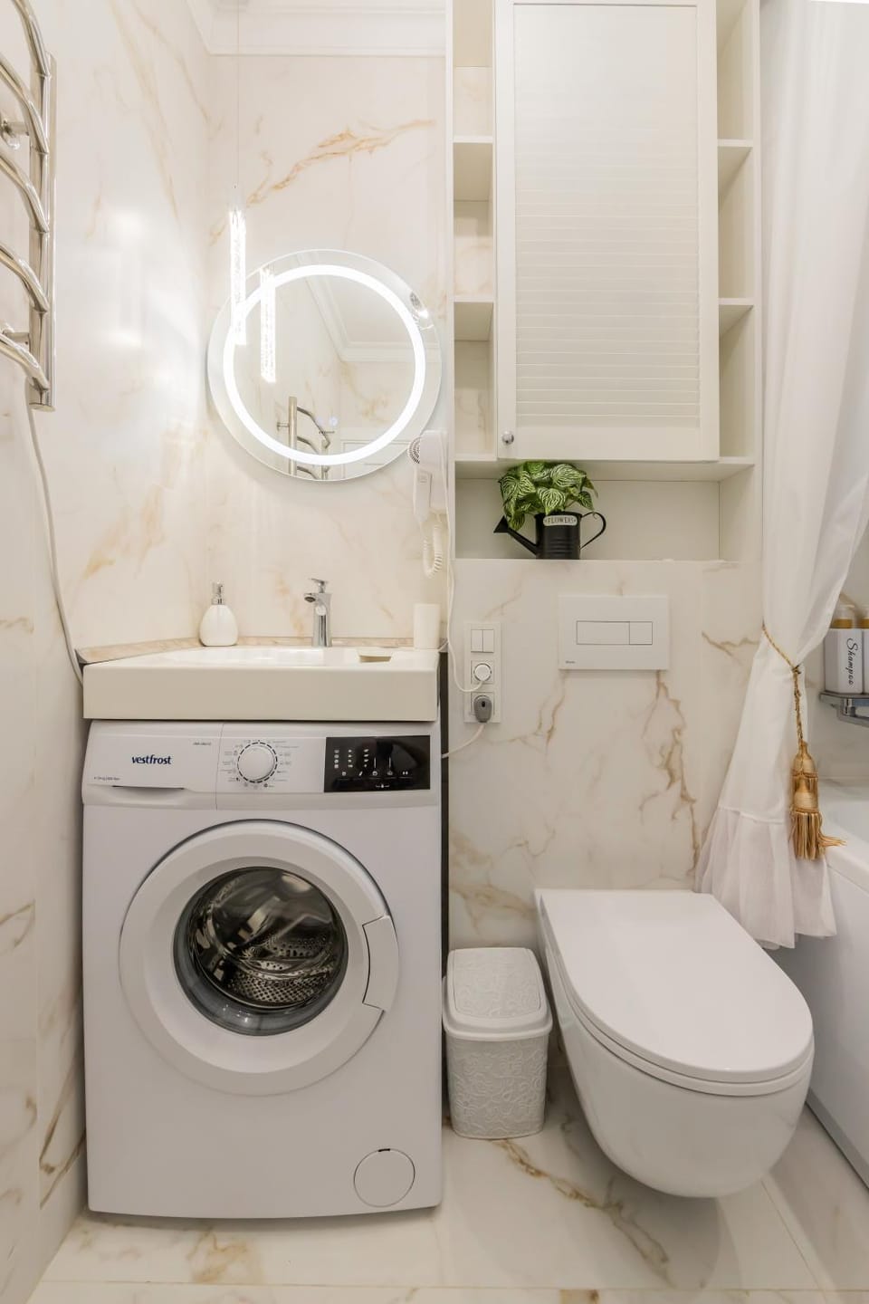 Toilet, washing machine