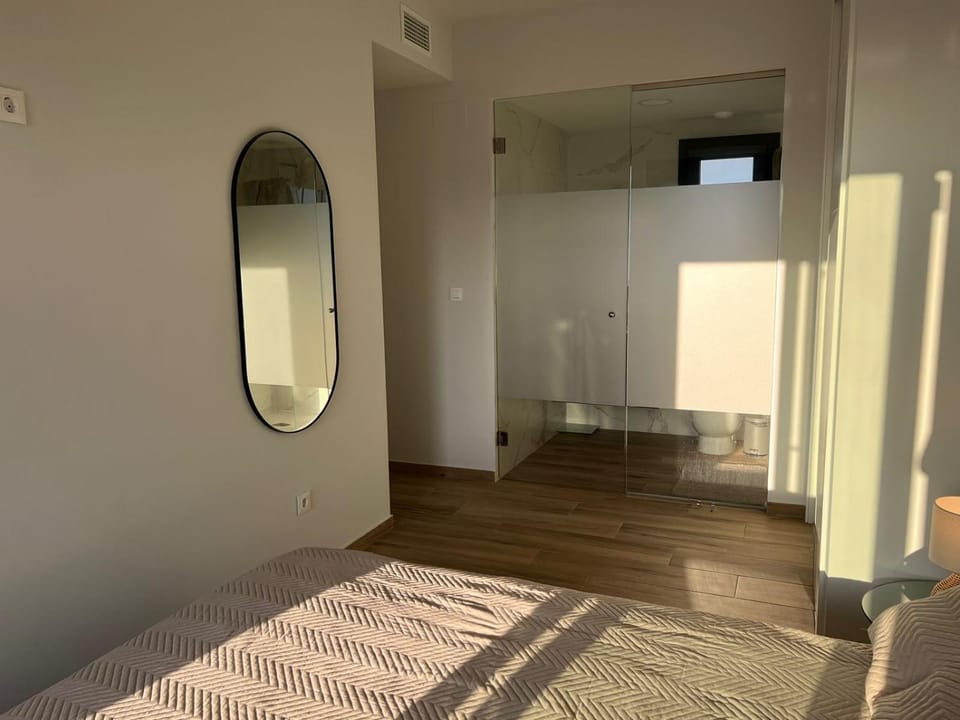Toilet, Bed, Bathroom, Photo of the whole room, Bedroom