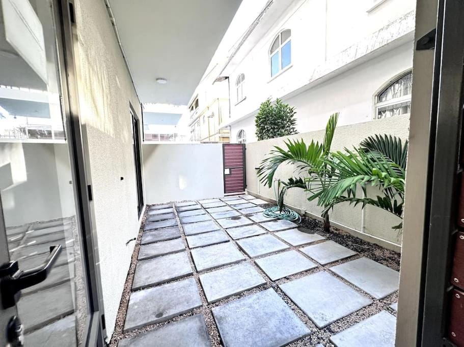 Cosy & Spacious 3 bedroom condo Flic en Flac Apartment in Flic en Flac
