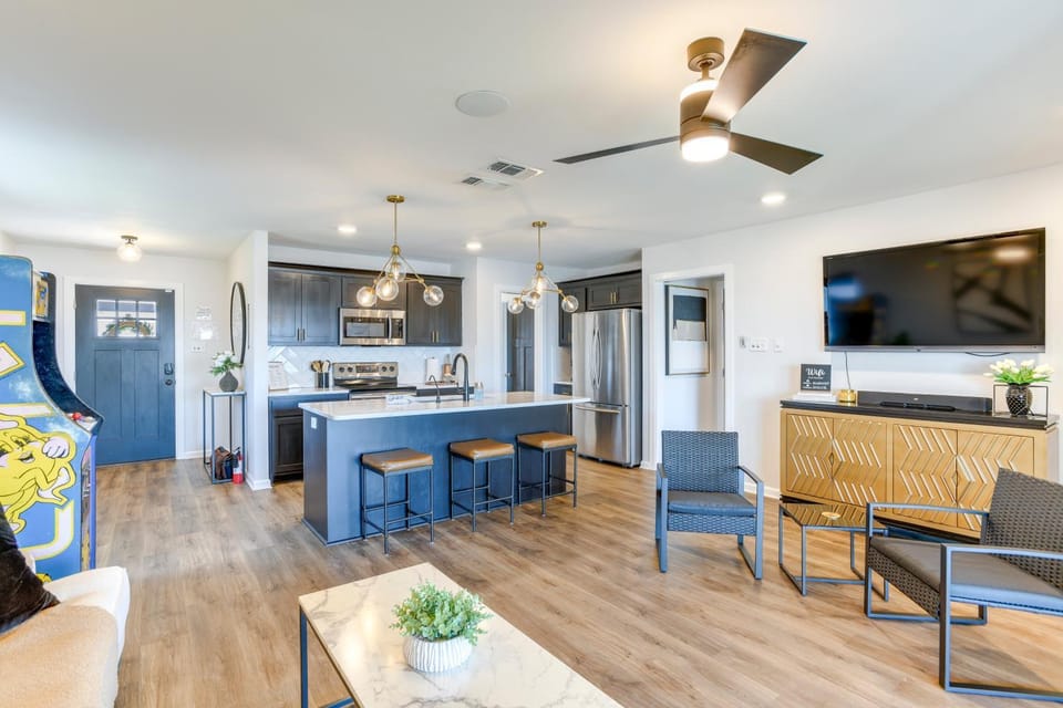 Lakefront Home with Dock and Patio in San Angelo! House in San Angelo