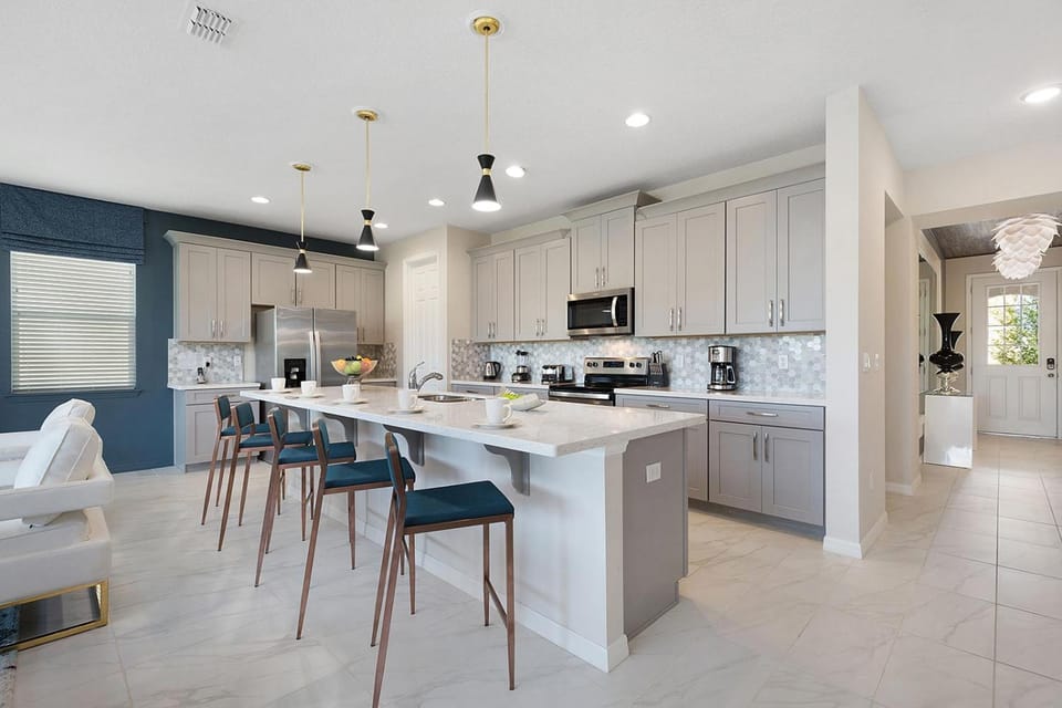 Stellar Villa with Space BR, Theater, Arcade & Pool Villa in Four Corners