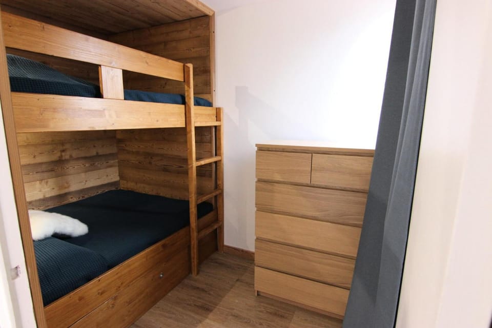 Résidence Trois Vallees - Studio moderne et renové avec cabine pour 4 personnes MAE-7715 Cabin in Les Allues