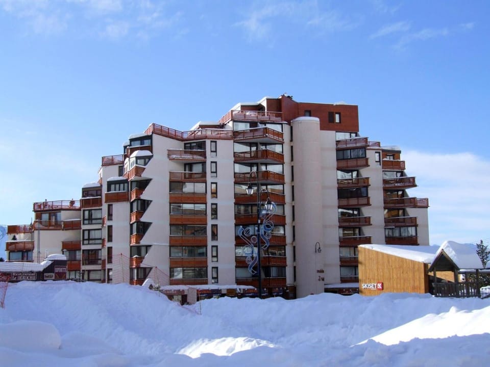 Résidence Trois Vallees - STUDIO 3 PERSONNES A 2 PAS DU CENTRE QUARTIER PECLET MAE-7761 Apartment in Les Allues