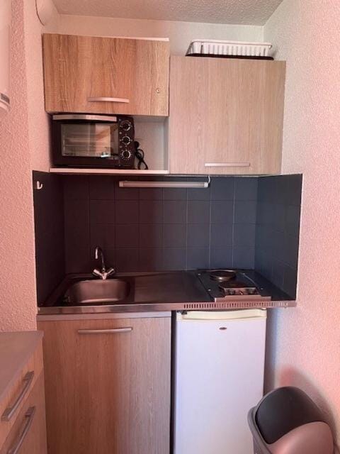 Résidence Cimes De Caron - CIMES DE CARON STUDIO 19M² 3 PERS JOLIE VUE MONTAGNE MAE-7777 Apartment in Les Allues
