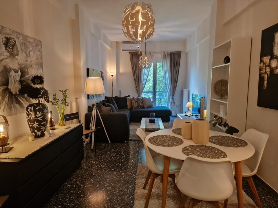 Modern apartment in Neo Faliro Apartment in Pireas
