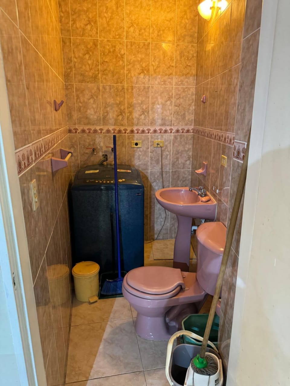 Bathroom, laundry, washing machine