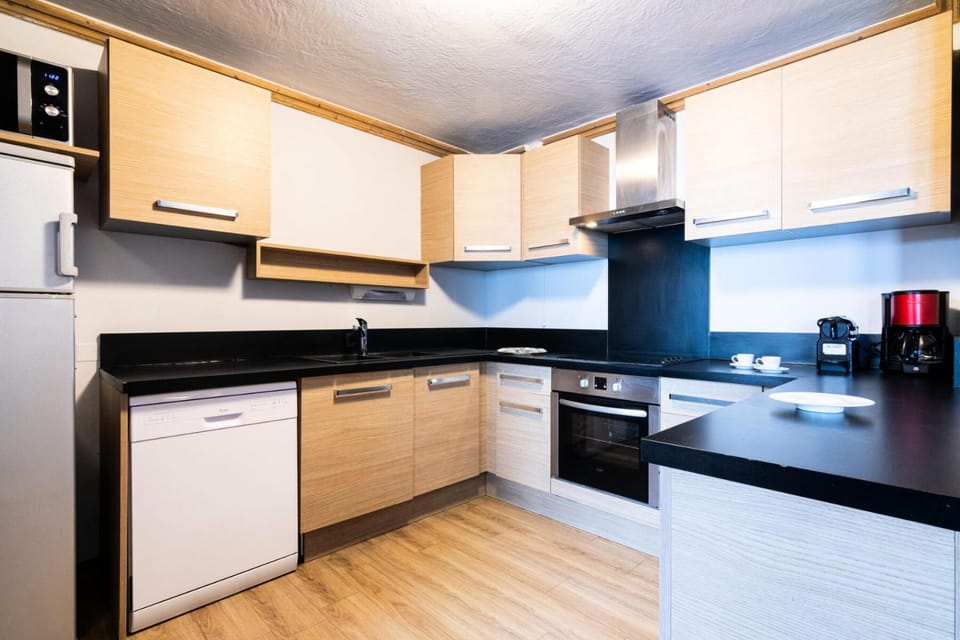 Chalet Mouflon - 5 Pièces pour 8 Personnes MAE-1741 Apartment in Les Allues