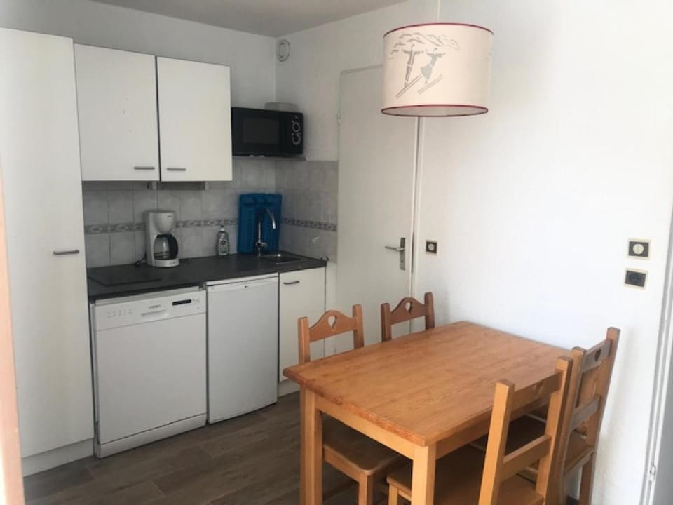 Résidence Altineige - Studio pour 4 Personnes MAE-1861 Apartment in Les Allues