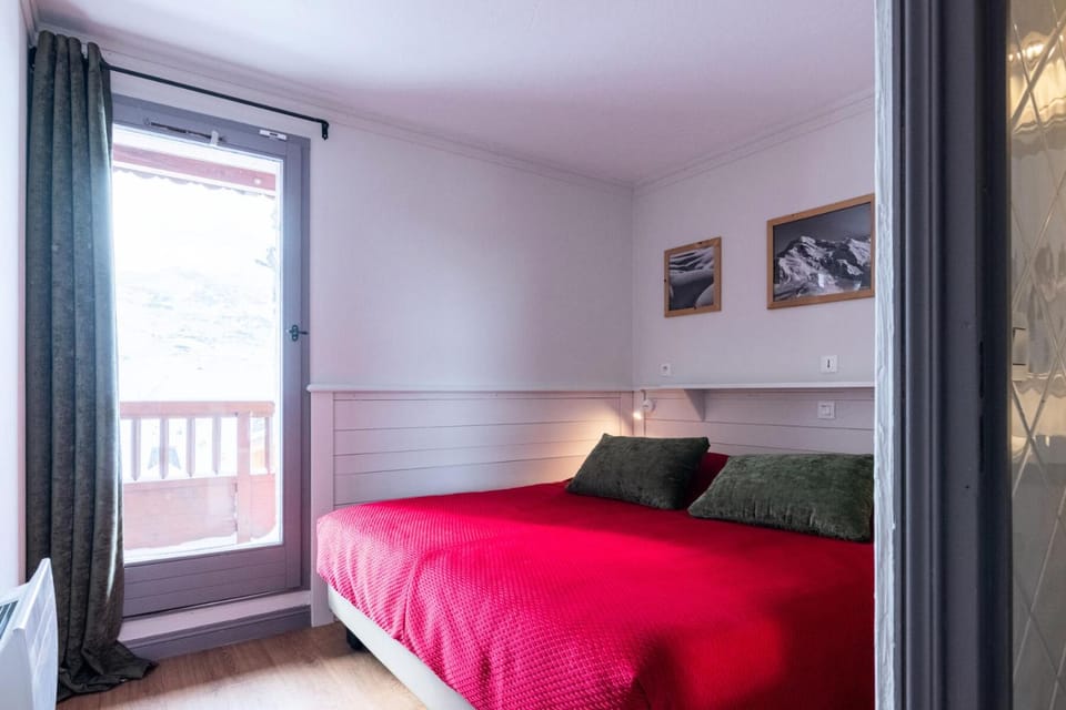 Chalet Chamois - 5 Pièces pour 8 Personnes MAE-6351 Apartment in Les Allues