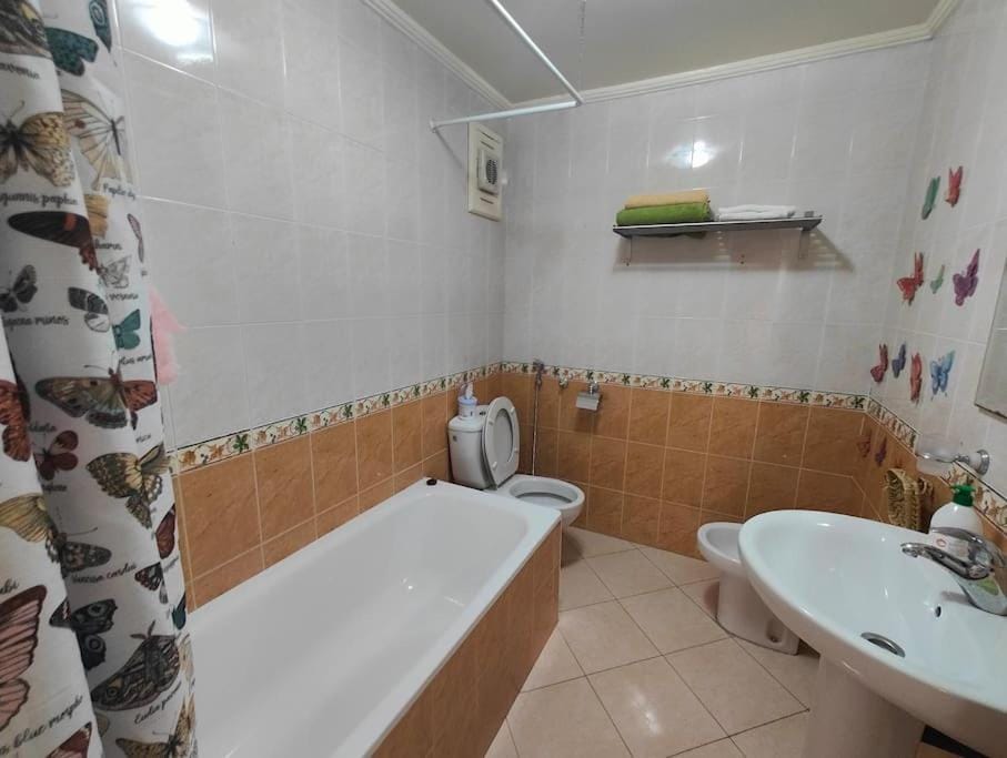 Traditional Spacious 2 Bedroom Tangier Center Family Apartment Apartment in Tangier