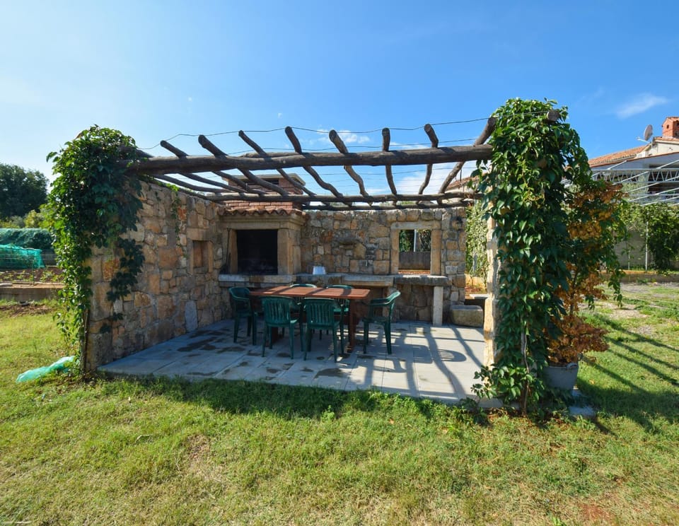 BBQ facilities, Garden