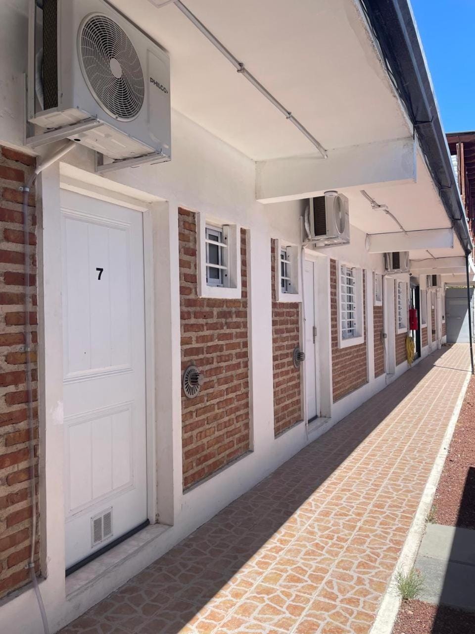 Property building, Day, air conditioner