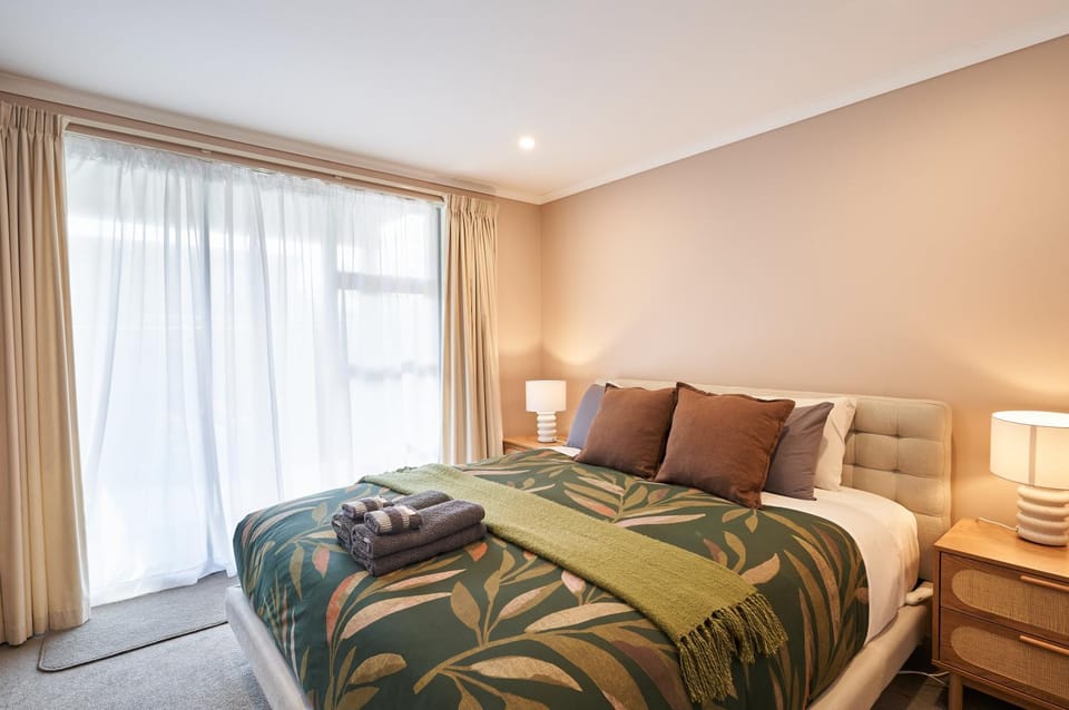 Stylish City Pad Luxe, Comfy, Central Apartment in Dunedin
