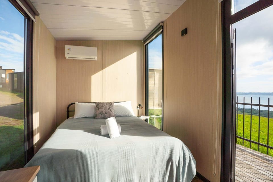 Aorangi Peak Cabins 3 by Tiny Away Cabin in Rotorua
