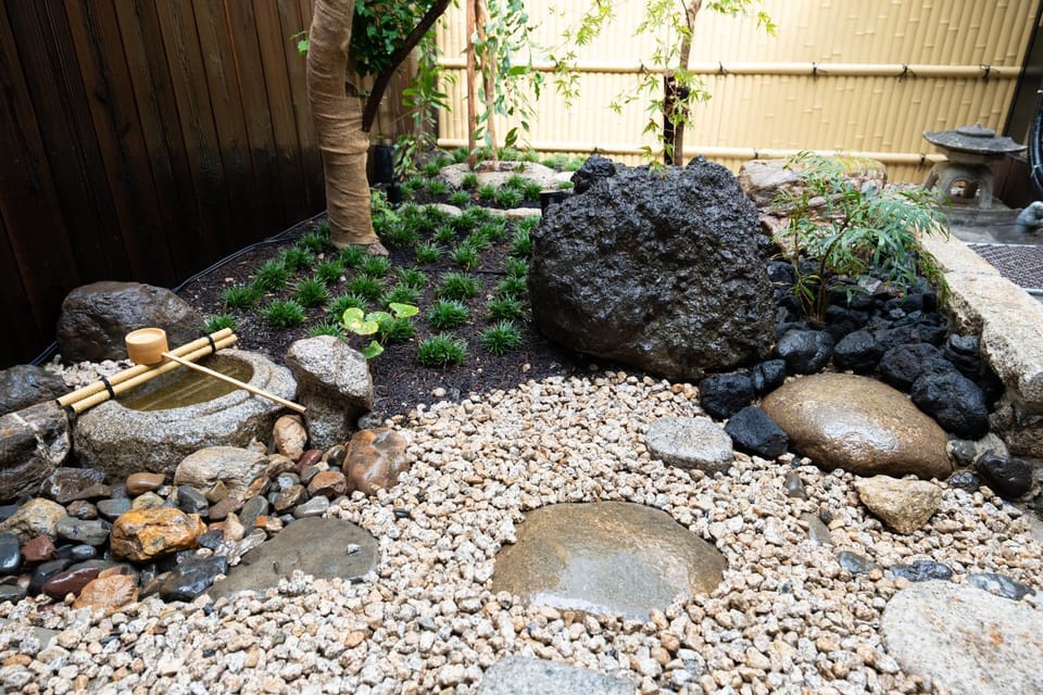 Day, Garden