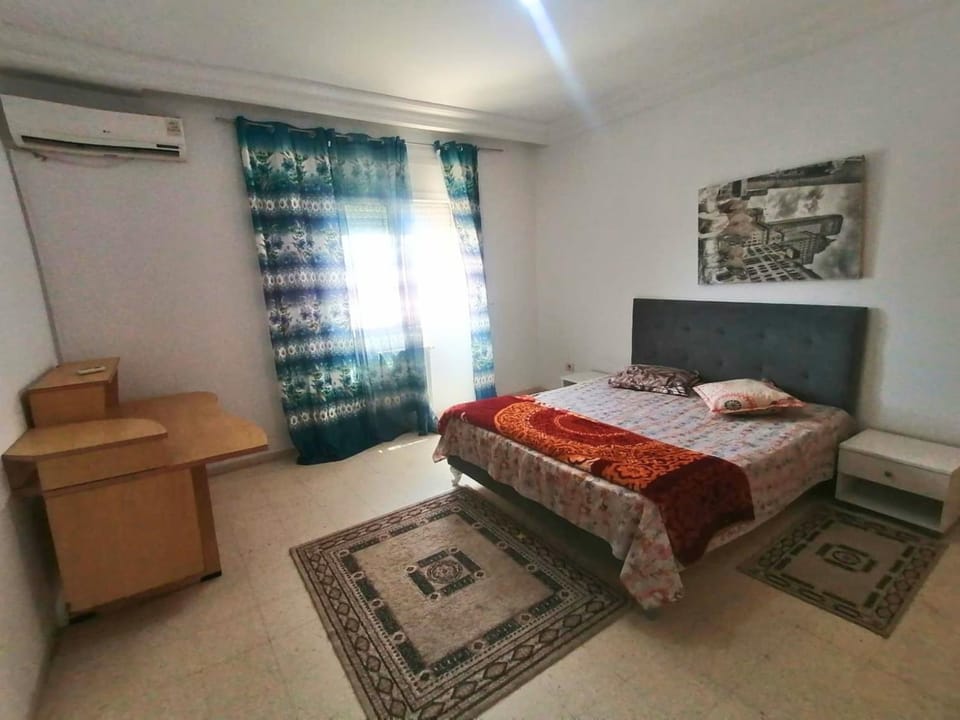 Property building, Staff, Day, Darts, Other, Beach, Pets, Breakfast, bidet, internet, internet, VIP, air conditioner, air conditioner