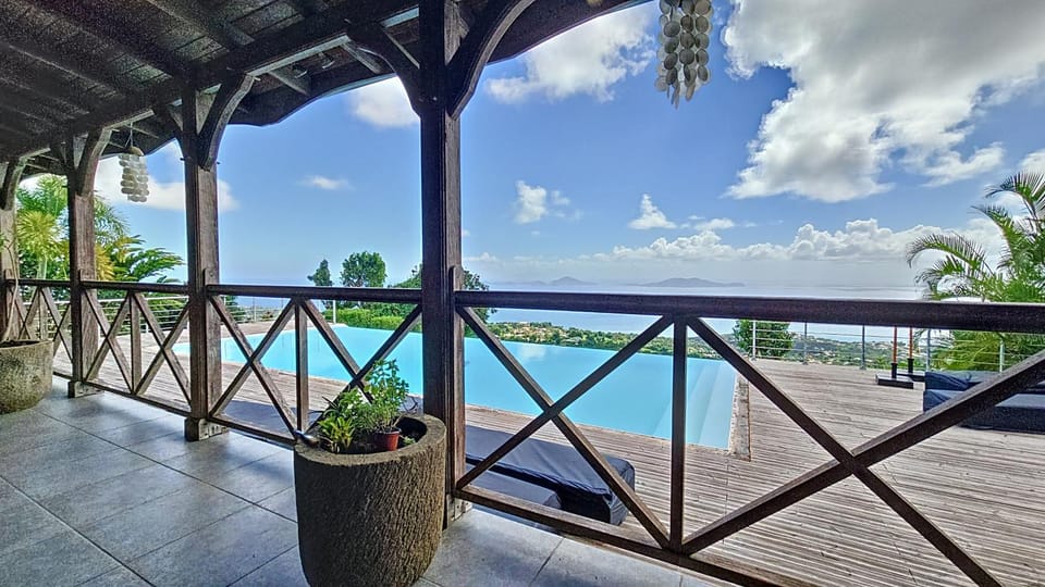 Patio, Day, Natural landscape, View (from property/room), Balcony/Terrace, Pool view, Sea view, Swimming pool