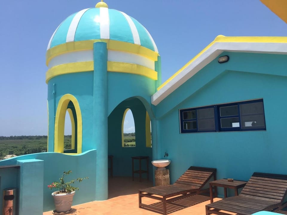 Inner courtyard view