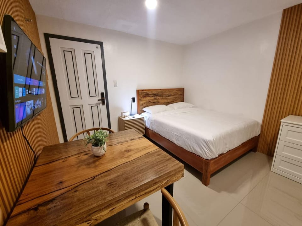 Flat 35, Unit 1B Hostel in Las Pinas