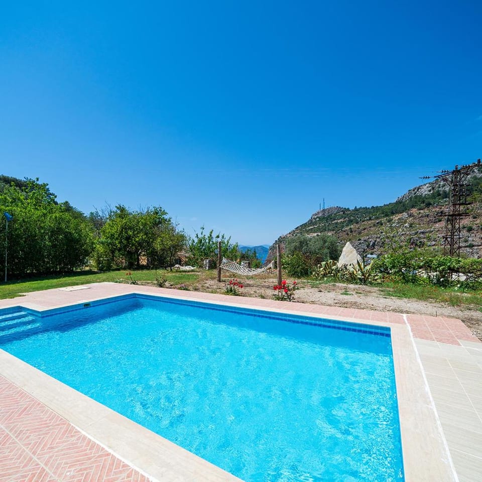 Pool view, Swimming pool, Swimming pool