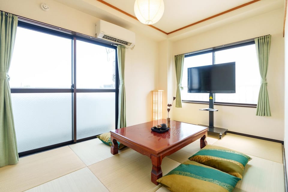 Communal lounge/ TV room, Seating area, Bedroom