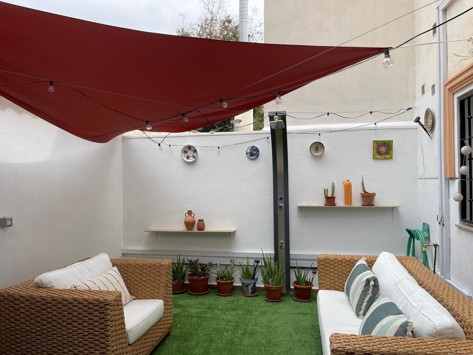 Patio, Day