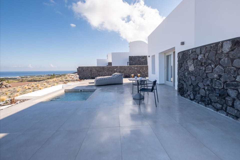 Property building, Hot Tub, Sea view, Sea view