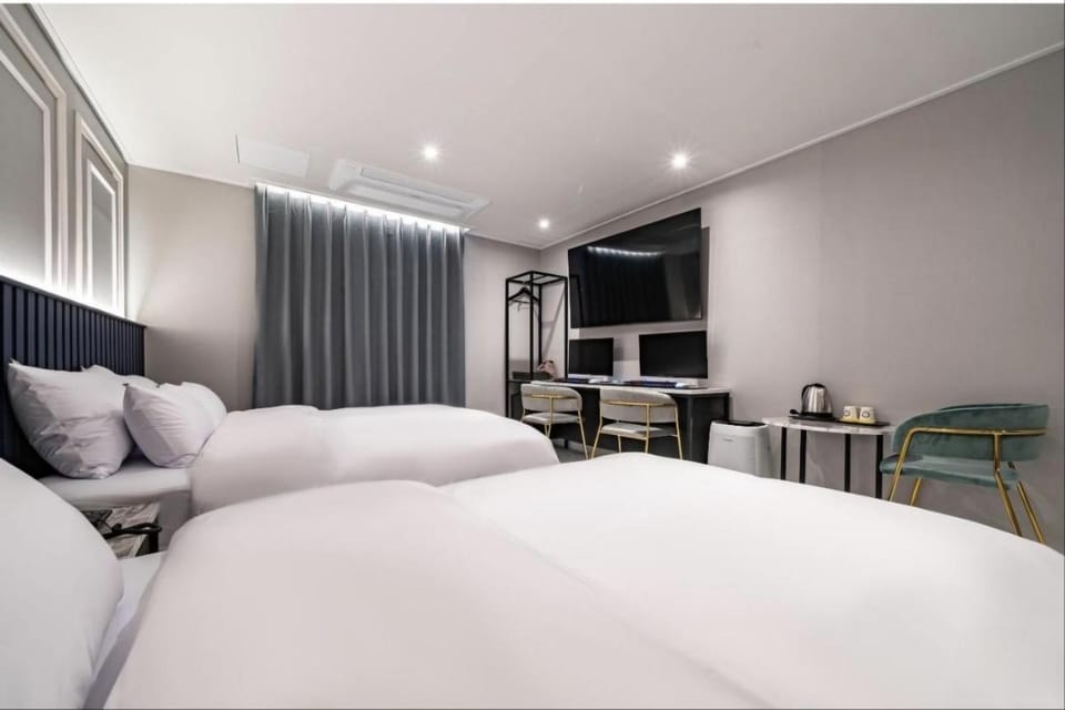 Hotel Riace Hotel in Gyeonggi-do