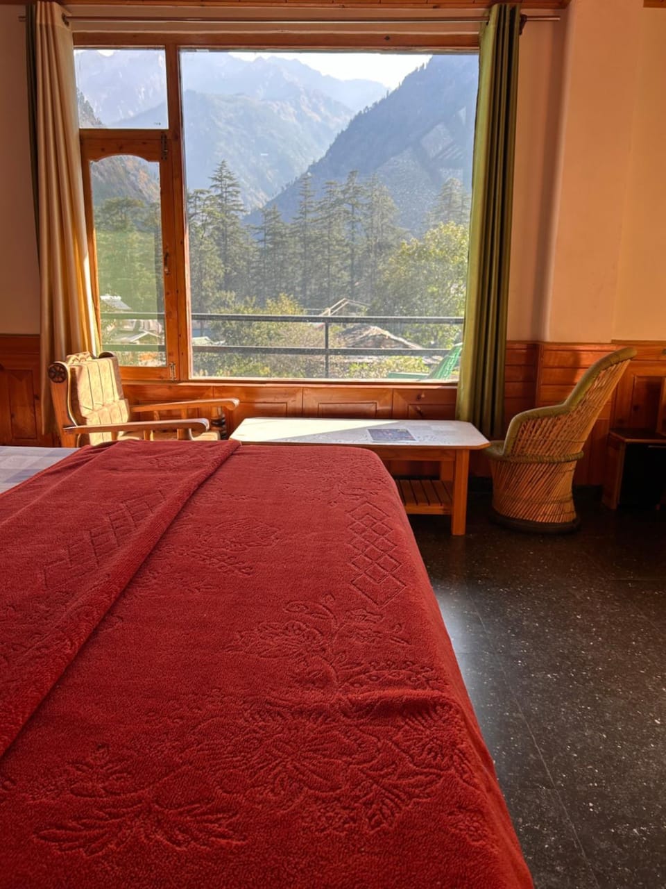 Ronak Hilltop Homestay Kasol Bed and Breakfast in Himachal Pradesh
