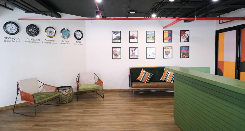 Lobby or reception, Lobby or reception