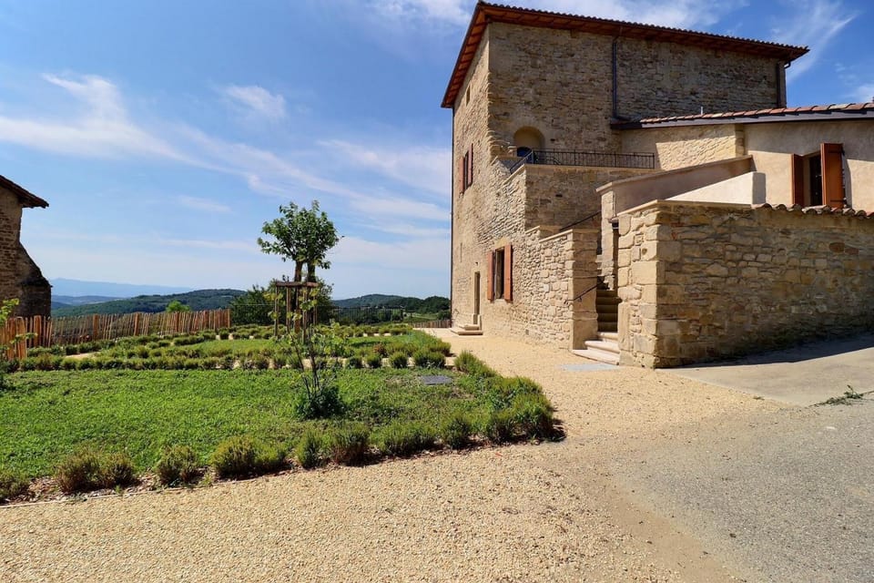 Gîte de Bathernay au Donjon Apartment in Auvergne-Rhône-Alpes