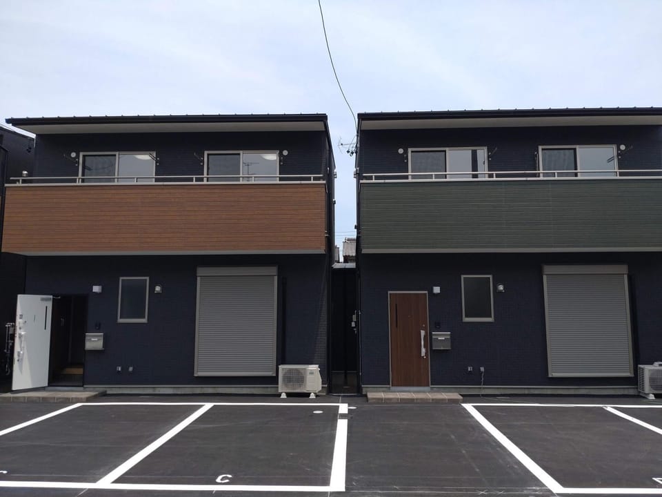 Property building, Parking