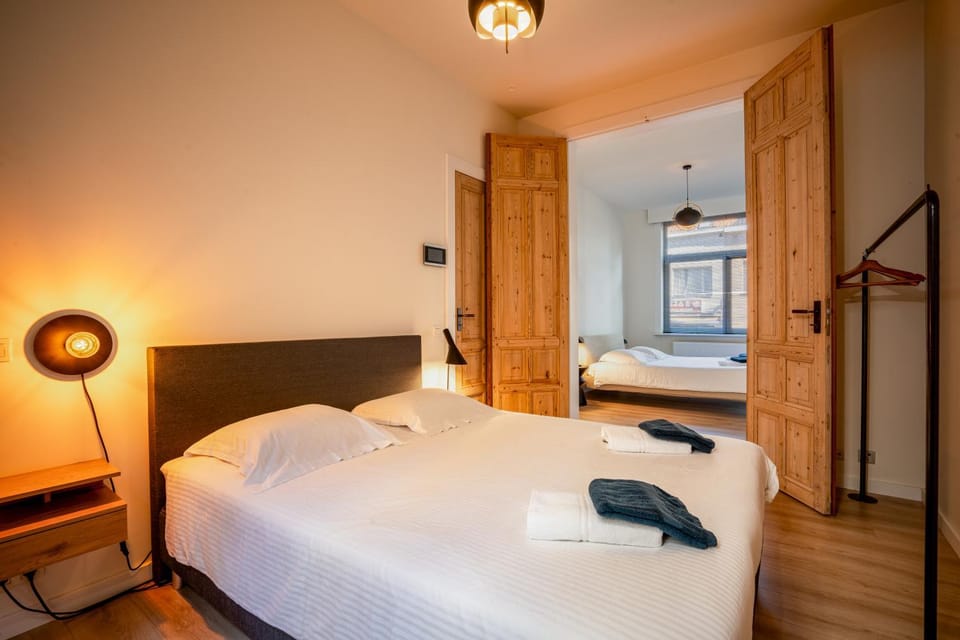 Bed, Photo of the whole room, Bedroom, towels, wardrobe