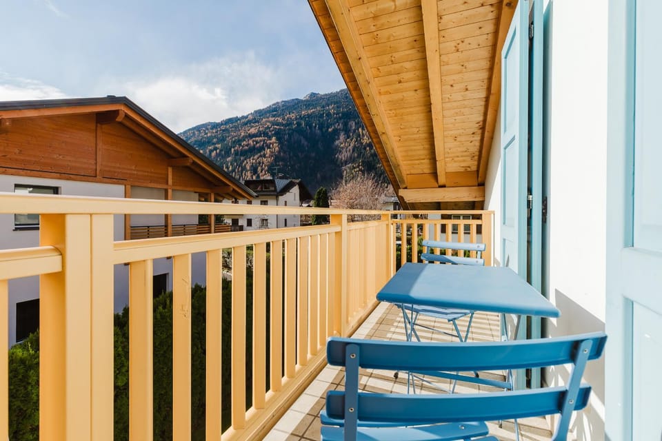 Day, Natural landscape, View (from property/room), Balcony/Terrace, Balcony/Terrace, Mountain view